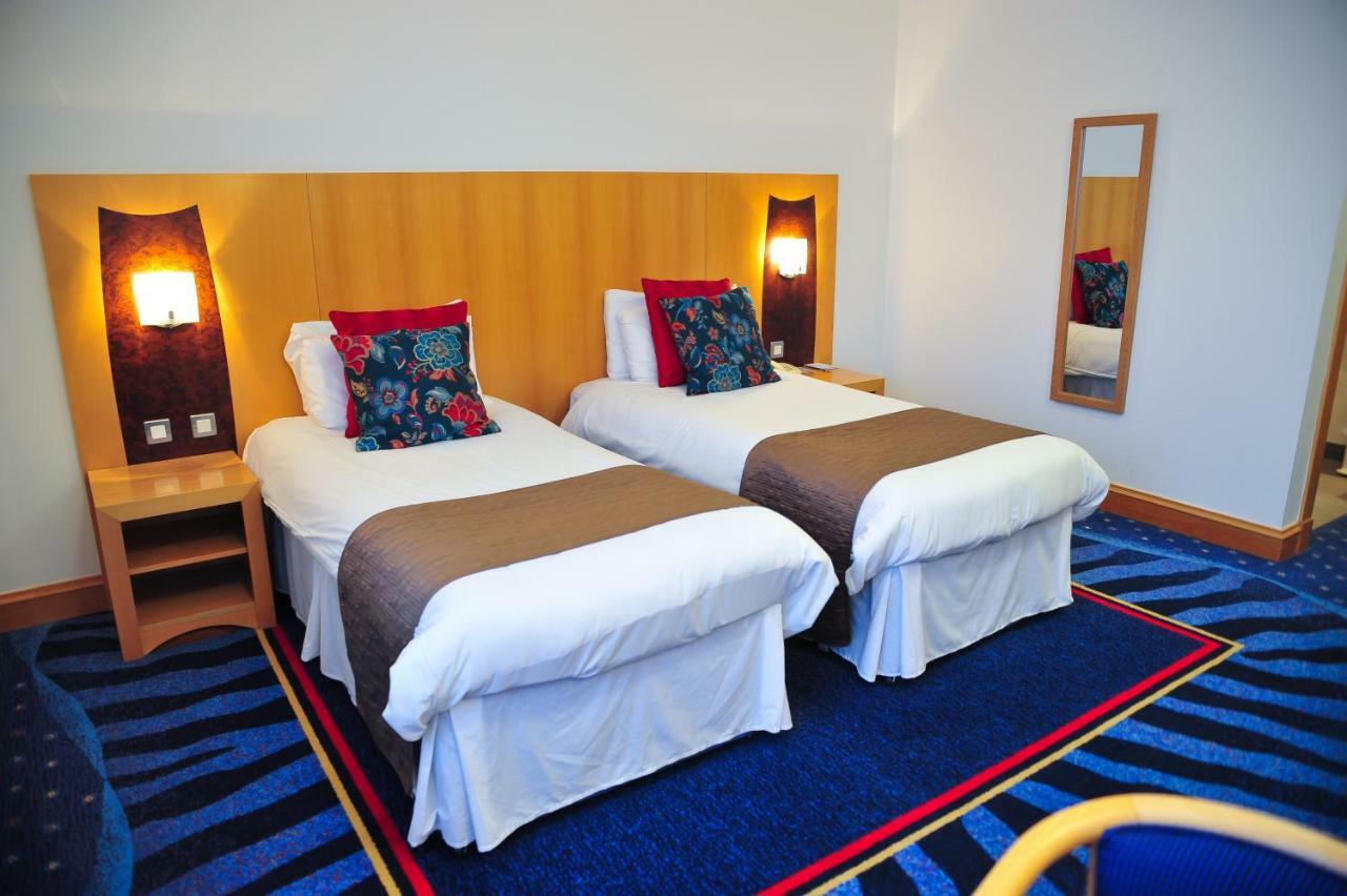 The Park Hotel Kilmarnock Eksteriør bilde